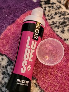 SKORE Strawberry Flavourred Lubricant