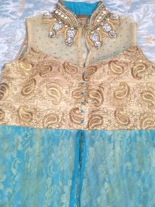 Stunning Teal &amp; Gold ethnic gown Set