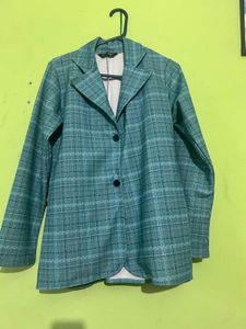 Chic Plaid Blazer
