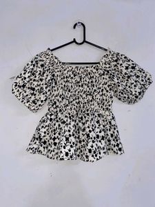 Chic Floral Smocked Peplum Top