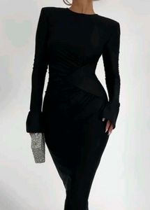 Elegant Black Bodycon Dress