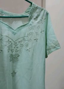Elegant Embroidered suit sui