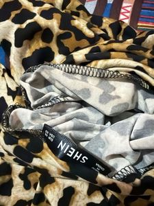 Combo of 2 Animal print tops