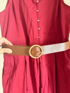 Maroon Collared Sleeveless Midi Dress with Belt