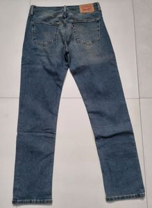 Trendy Men's Levis Jeans