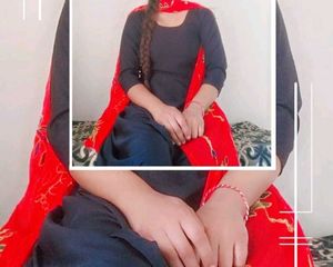 black salwar suit without dupatta