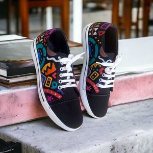 Pattern Sneakers- new
