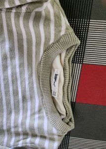 Stylish Striped Knitted Sweater