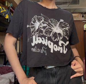 Graphic Print Cropped T-Shirt