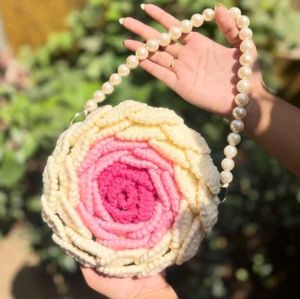 Ombre pink rose side purse 👛