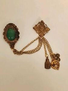 Vintage Green Stone Chain Brooch