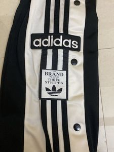 Authentic Adi Break track pants ✨