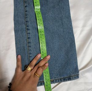 Straight Cut Jeans