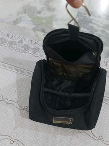 Johnnie Walker Luxury Case Travel Toiletry