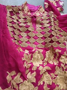 Elegant Pink & Gold Embroidered Kurta Set