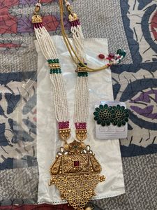 Elegant Necklace and Earring Set