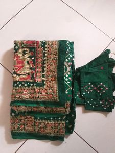 sadi with blouse, green bandhani saree
