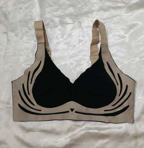 Stylish Black & Nude Bra seez M