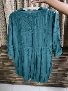 Green Top | Like New | Daily Wear