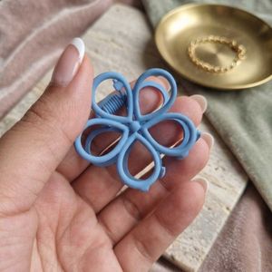 Cute Flower Hair Claw Clip