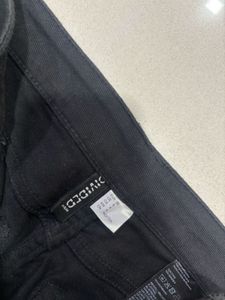 H&amp;M FLARED TWILL TROUSER