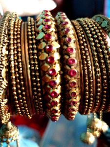 Golden Chudi For Women And Girls🥰