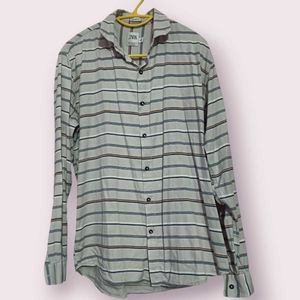 Zara Relaxed Fit Shirt