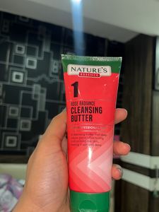 Natures Rose Radiance Cleaning Facewash