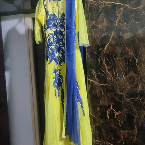 Karisma Kapoor's beautiful party ware flaired kurti with chudidar and dupatta