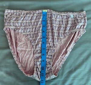 Patterned Hipster Style Bottoms
