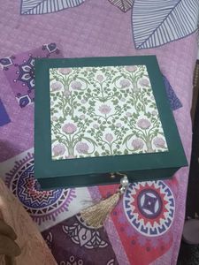 Decorative Floral Box