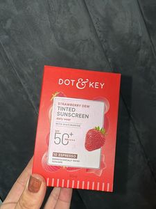 Dot & Key Tinted Sunscreen SPF 50+