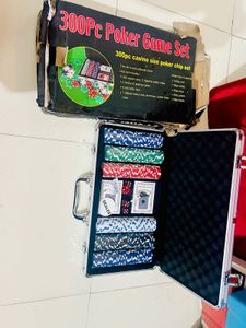 300pc Poker Game Set w/ Case