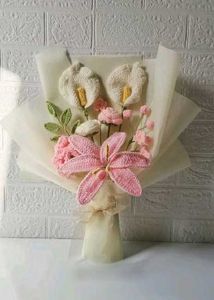 Crocheted Flower Bouquet