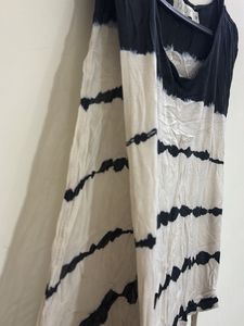 Tie-Dye Sleeveless Top with Open sides