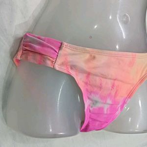❤️‍🔥 Tie-Dye Bikini Bottom