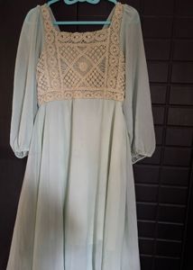 Elegant Mint Green Lace Maxi Dress, size M