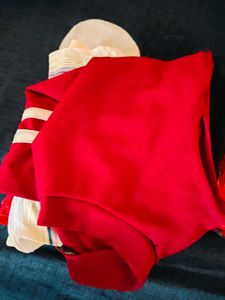 Clothing Bundle 4 Set Of Top ....