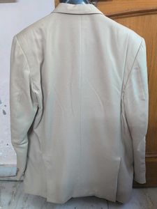 Classic Men's Suit - Neutral Tone