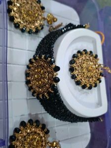 Elegant Black &amp; Gold Jewelry Set