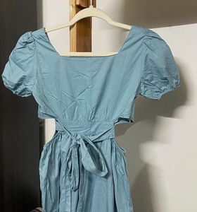 Chic Puff Sleeve Cut-Out Dress
