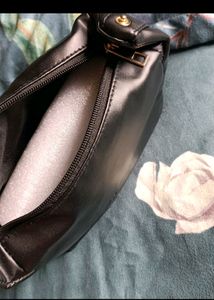Mac Black Travel Pouch