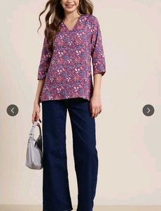 Floral Print V-Neck Short Kurti