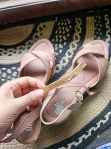 Stylish Pink nude block heels