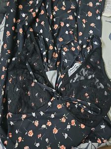 Sleeveless dress