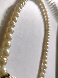 Pearls Neck peice