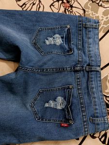 Levies Ruffed Blue Jenas