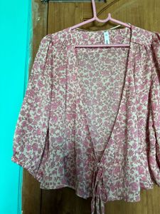 Floral Print Tie-Up Top