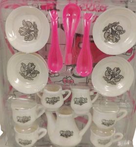 BRAND NEW ** KITCHEN SET FOR KIDS ONLY Rs.180