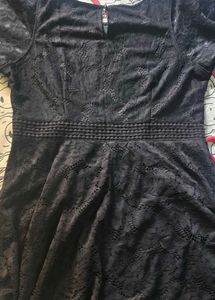 Elegant Black Lace Dress